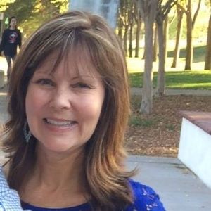 Meet your Posher, Sharon